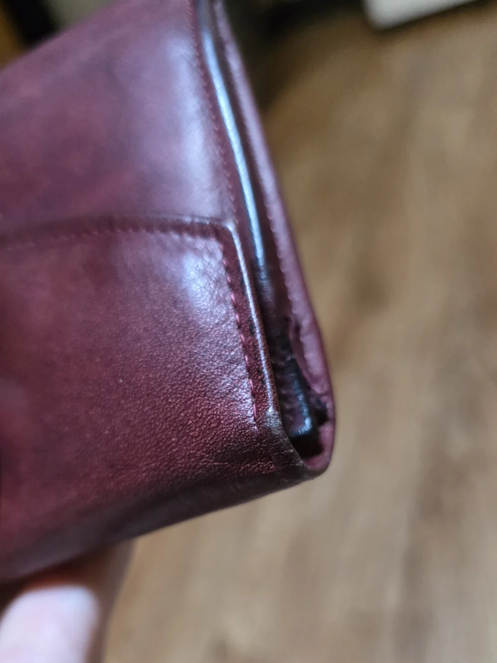 Vintage Rolfs Burgundy Red Cowhide Leather Wallet